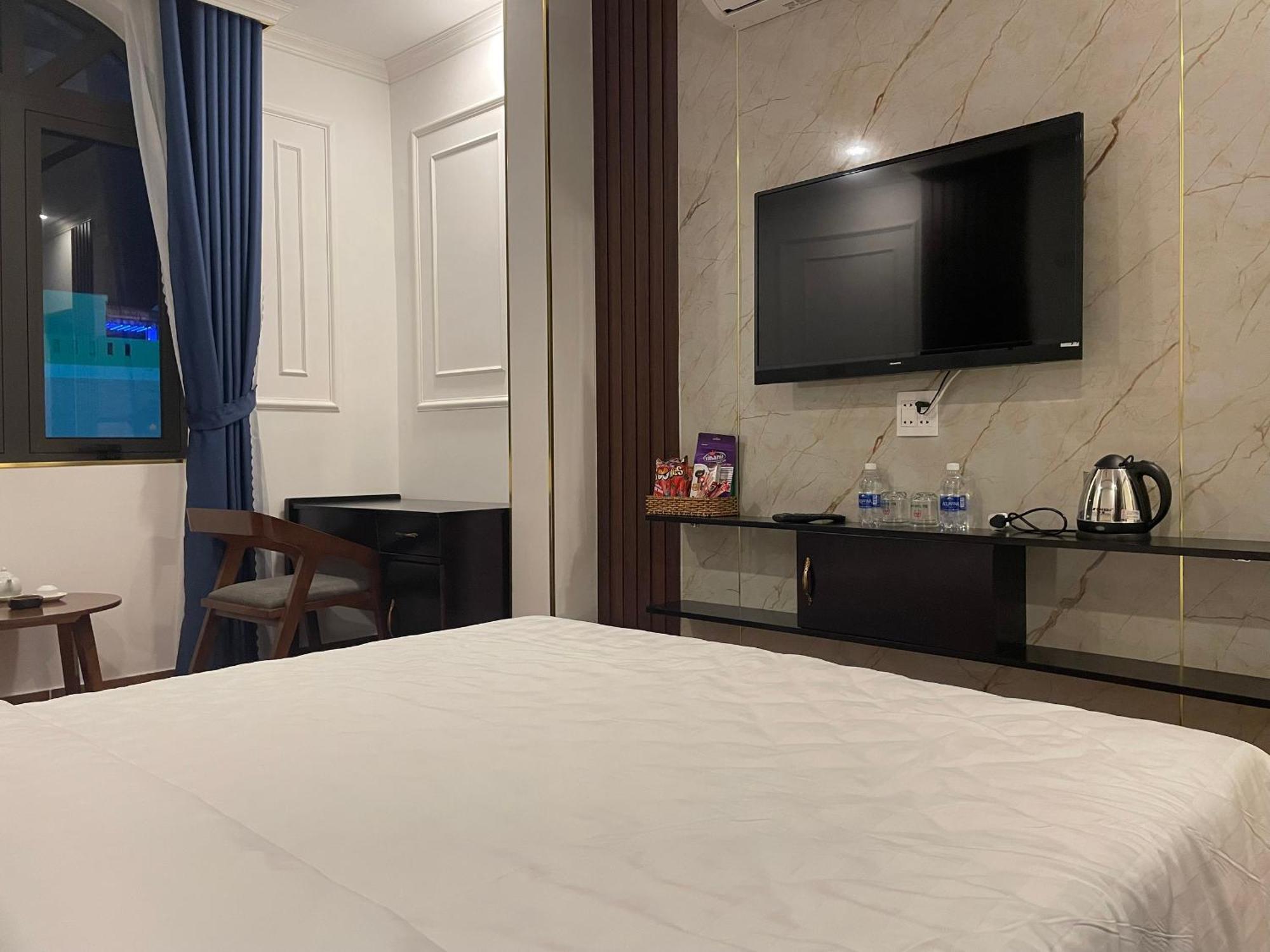 Ha Anh Hotel Phuong Sau Bagian luar foto