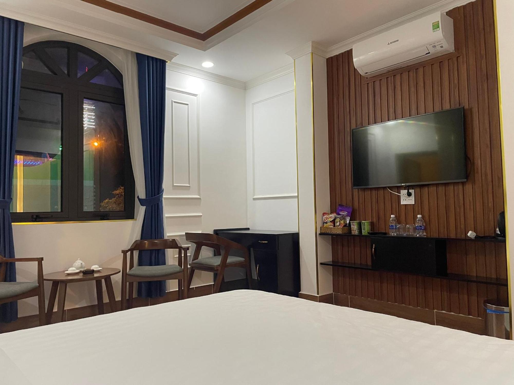 Ha Anh Hotel Phuong Sau Bagian luar foto