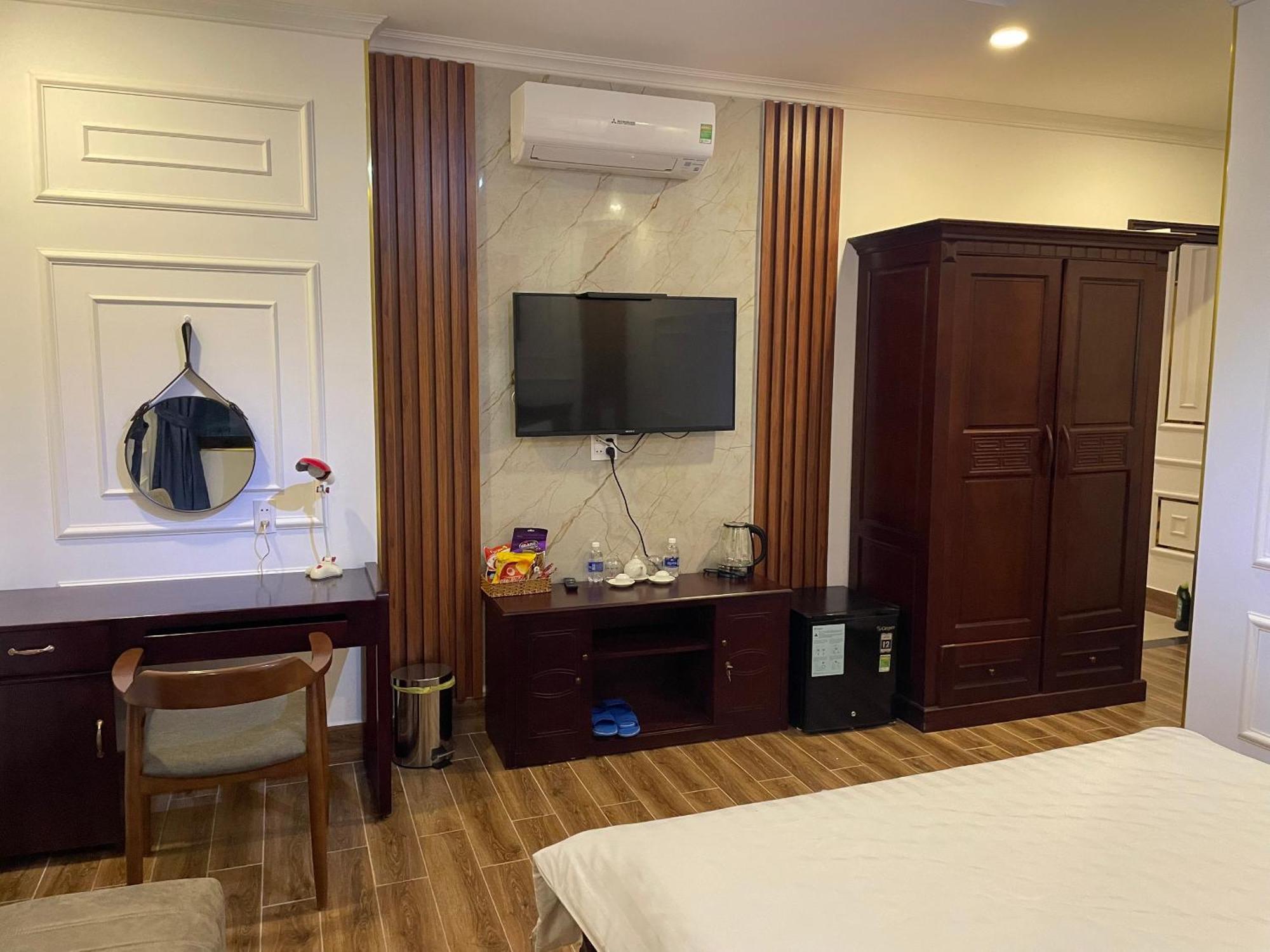 Ha Anh Hotel Phuong Sau Bagian luar foto